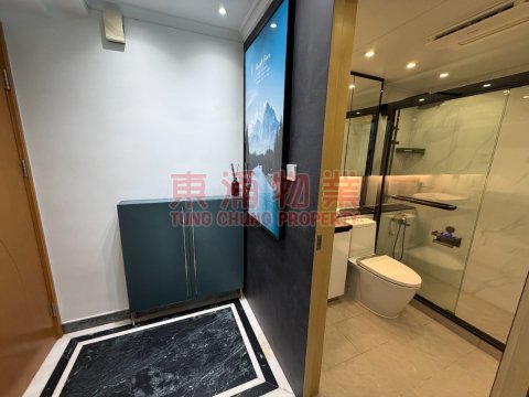 映湾园 第01期 第02座 靓装东南三房