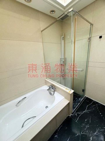 藍天海岸 第02期 水藍天 住下屋仔連花園