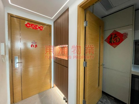 東環 第02期 第01B座 三房套連特色平台