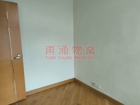 藍天海岸 第03期 B座 影岸紅 露台兩房