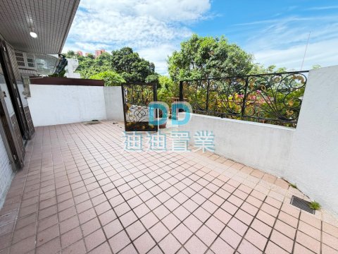 下洋村門前小花園  