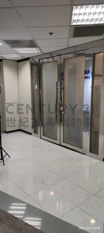 會展廣場 辦公大樓