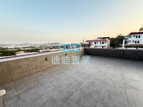 西貢半山區 南山村  環境優美