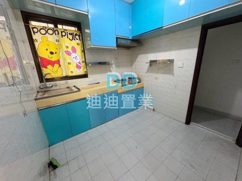 企嶺下老圍  環境優靜 有1固定車位