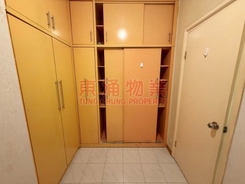 東堤灣畔 第09座 高層機場海景
