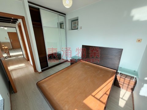 海堤灣畔 第02座 靚裝修傢俬兩房