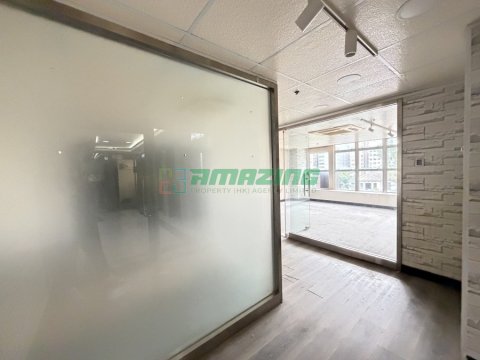 KNUTSFORD COM BLDG