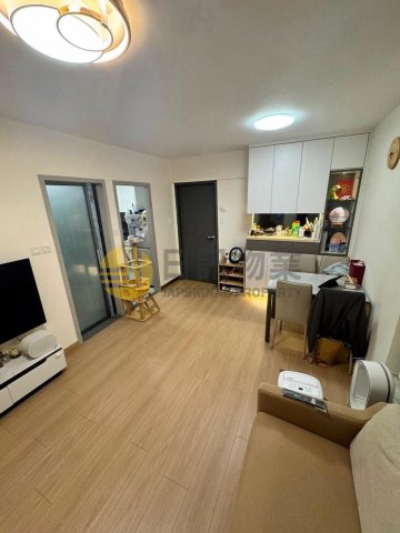 RIVIERA GDN BLK 03 HOI SAN MAN