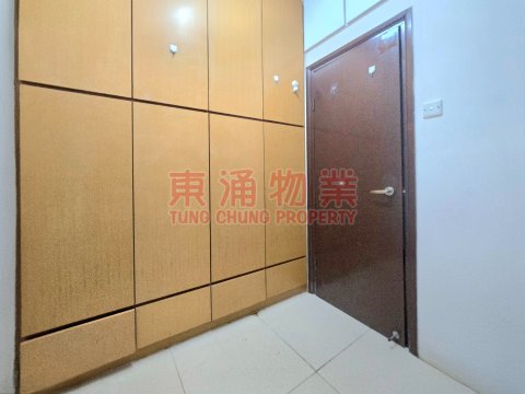 東堤灣畔 第09座 東涌站頂四房全海景