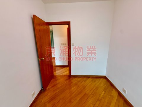 東堤灣畔 第01座 兩房高層開揚