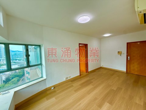 藍天海岸 第01期 第01座  中層新裝2房