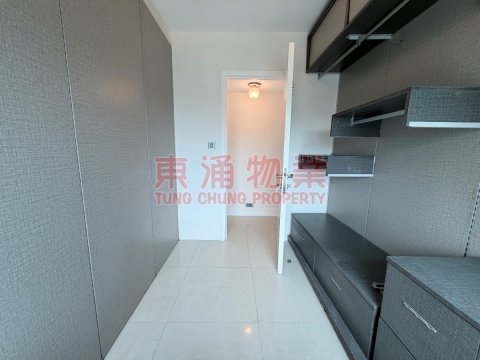 映湾园 第03期 第12座 齐家俬三房套