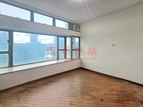 東堤灣畔 第05座 一分鐘行到東涌站優質三房
