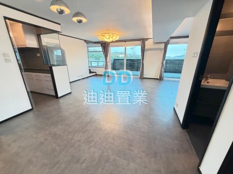 西貢半山區 南山村  環境優美