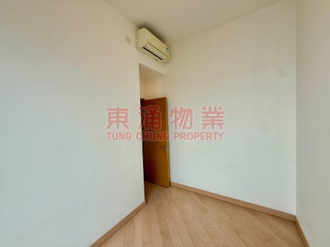 东环 第01期 第03A座 三房极高层海景