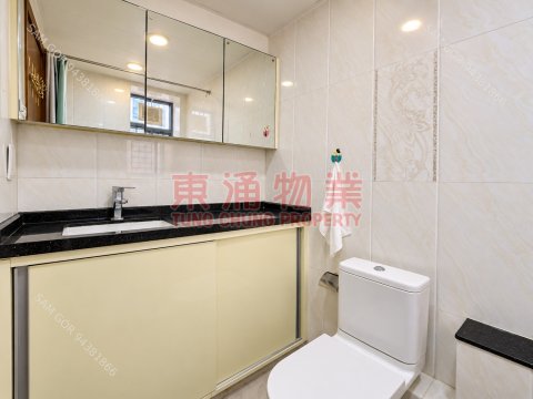 東堤灣畔 第05座 真正東涌站頂三房套