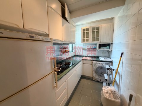 東堤灣畔 第08座 地鐵2房 全新裝潢