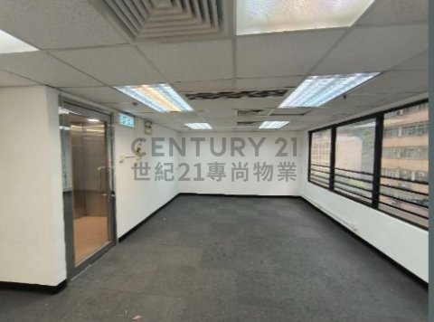 利嘉中心