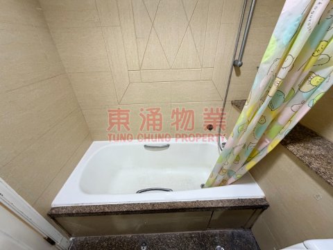 映灣園 第01期 第01座 三房套L型角窗