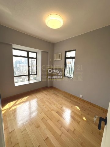BAY VIEW GDN BLK 01