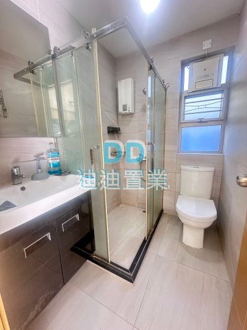 清水灣村屋 交通 位置方便 自住收租一流