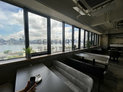 會展廣場 辦公大樓