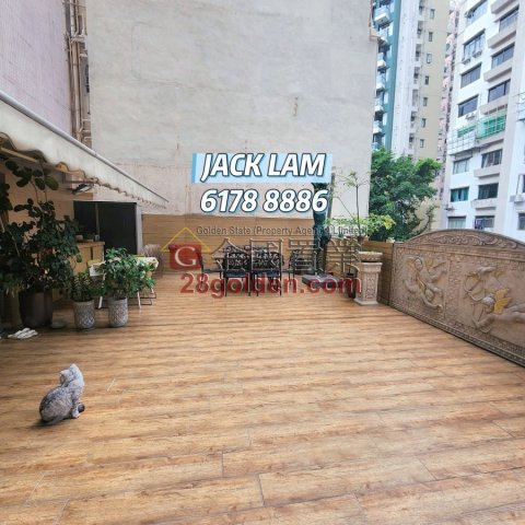 WELLIVE COURT