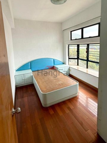 BAYVIEW TERR BLK 21