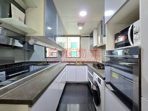 海珀名邸 特式5房花園雙車位獨立屋
