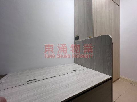映灣園 第01期 第01座 高層三房套東南
