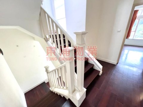 藍天海岸 第02期 水藍天 住下屋仔連花園