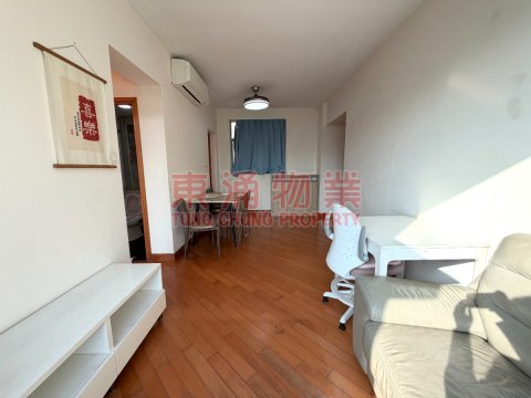 藍天海岸 第01期 第05座 兩房齊傢俬