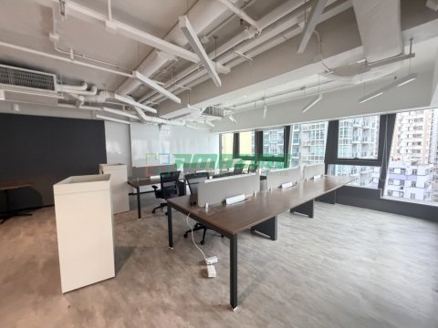 BOWTIE LIFE INSURANCE TOWER