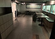 士丹頓街6-8號, 香港寫字樓