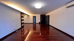 BEVERLY VILLAS BLK 07