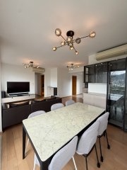 3 JULIA AVE