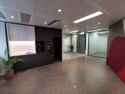 Hysan Ave 33