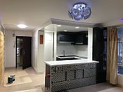 美孚新村 荔枝角 高層 B023404 售盤