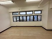 國貿中心 大角咀 中層 C111488 售盤