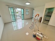 秀麗花園●三樓連天台可寵 元朗 高層 004636 售盤