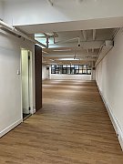 信裕大廈 上環 低層 C112983 售盤