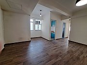 萬年戲院大廈 黃大仙 高層 T015486 售盤