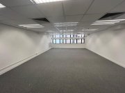 东美商业中心 湾仔 高层 K208622 售盘