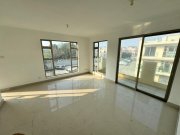 地利黃金閣●步行西鐵全新三樓連天台 元朗 高層 005324 售盤