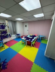 Kaiser Centre Sai Ying Pun office for rent 791 sq.ft. | Regent
