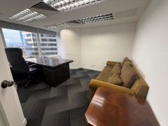 會展廣場辦公室大樓 灣仔 高層 C084105 售盤