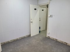 华隆工业大厦 荃湾 低层 1727726 售盘