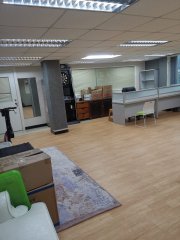 利中工業大廈 新蒲崗 中層 008068 售盤