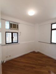 百福花園 北角 中層 079483 售盤