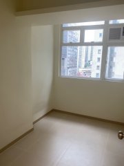 益發大廈 鰂魚涌 中層 1729332 售盤